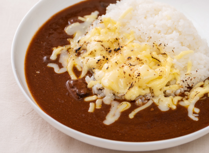 カレーにチーズ